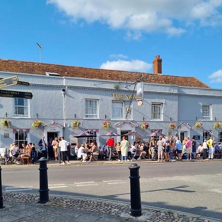 Swan Hotel By Greene King Inns Thaxted ภายนอก รูปภาพ